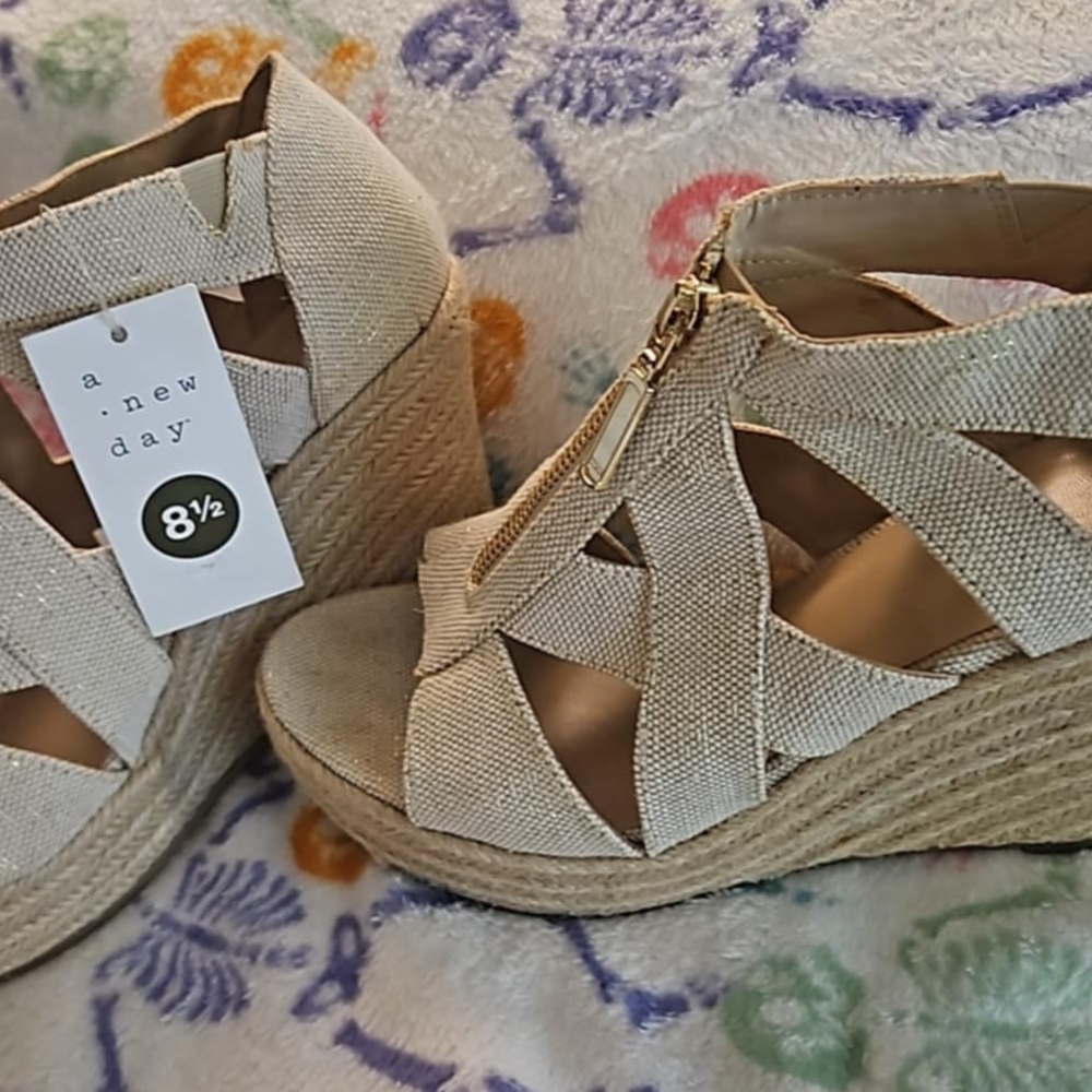 a new day Women's Cream Wedge Sandals